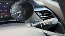 Toyota C-HR 1.8 Hybrid Design 5dr CVT Hybrid Hatchback